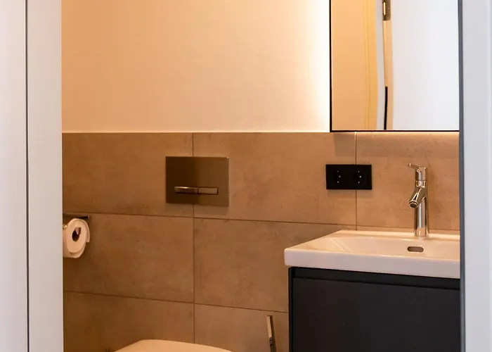 Апартаменти Myquartier Urban Residences Digital Self Check In